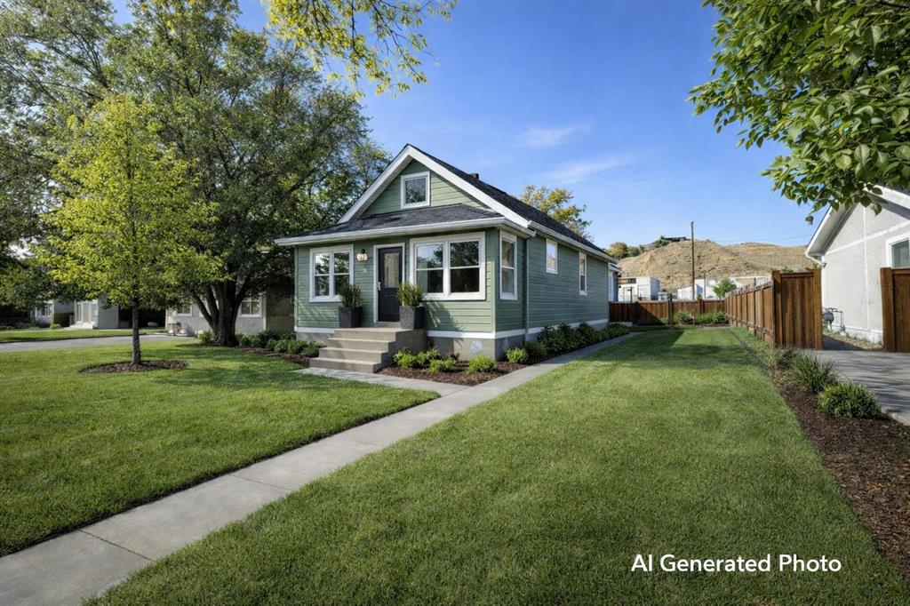 Picture of 620 Spencer Street SE, Medicine Hat Real Estate Listing