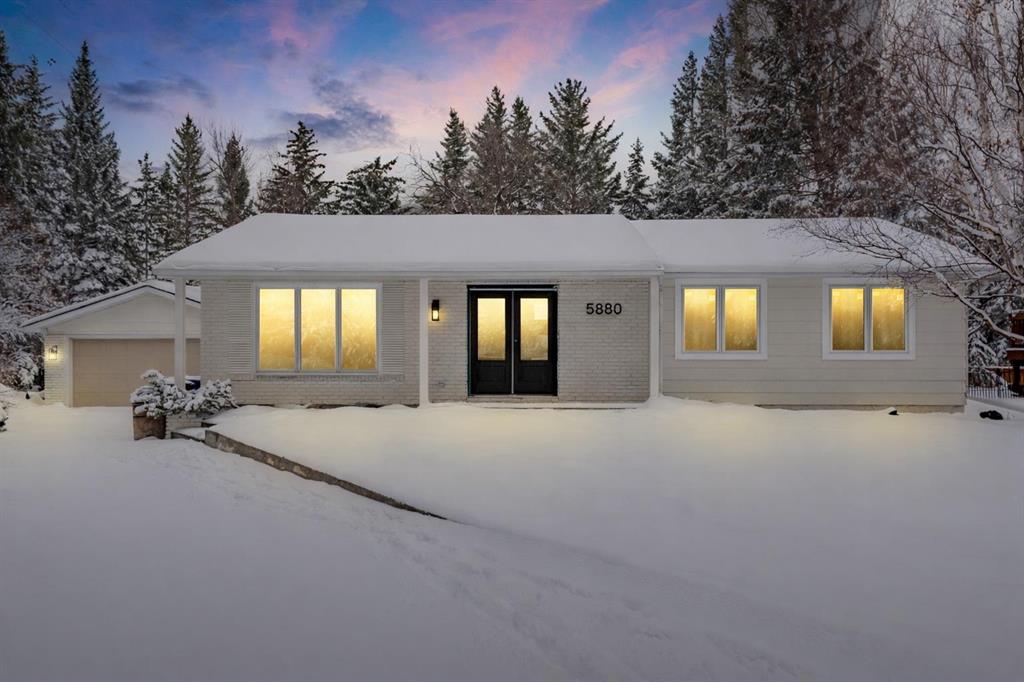 Picture of 5880 Dalridge Hill NW, Calgary Real Estate Listing