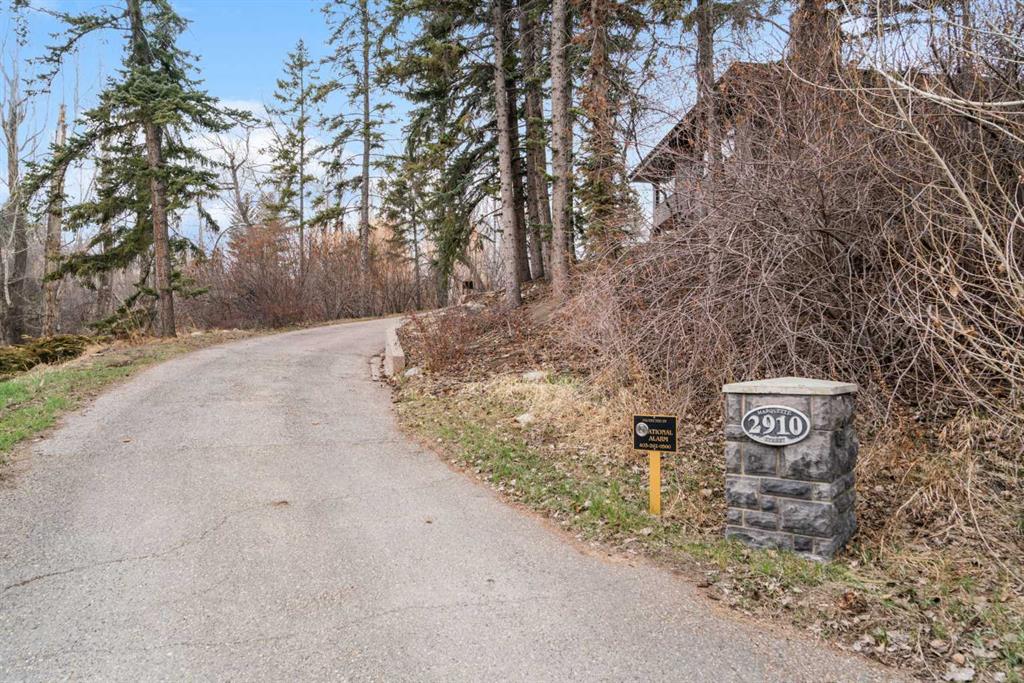 Picture of 2910 Marquette Street SW, Calgary Real Estate Listing