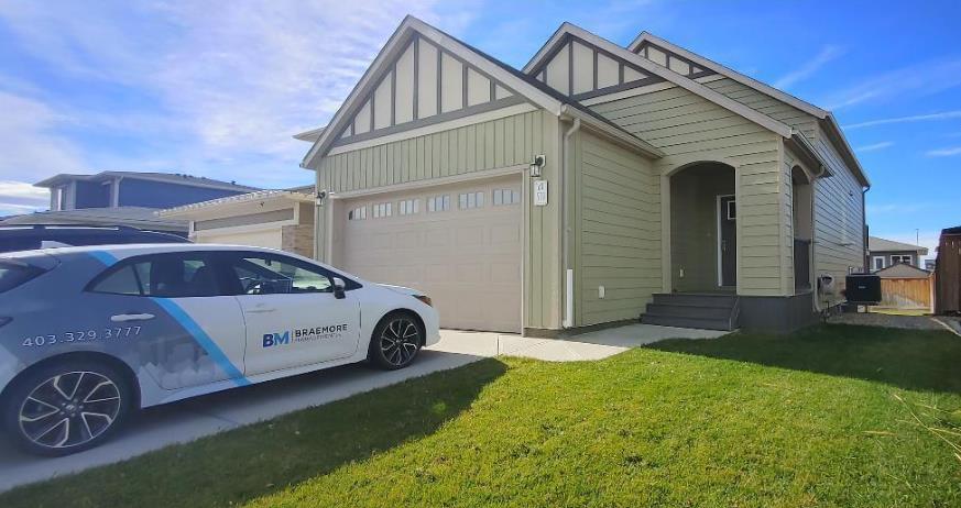 Picture of Main, 518 Devonia Road W, Lethbridge Real Estate Listing