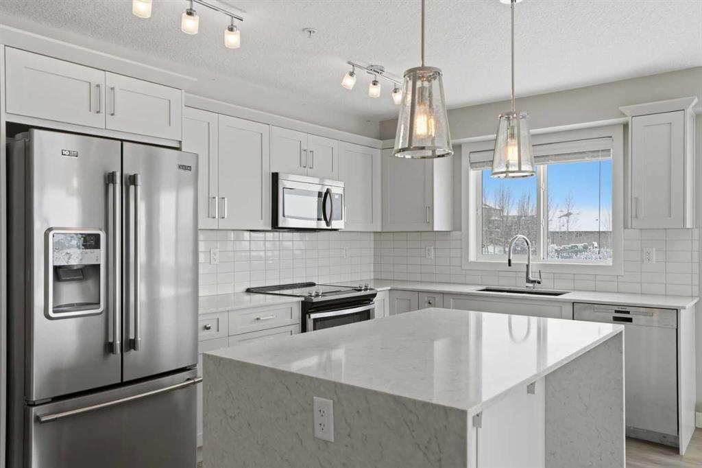 Picture of 4302, 450 Sage Valley Drive NW, Calgary Real Estate Listing