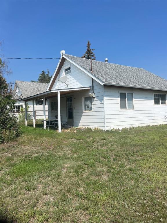Picture of 302 7 Avenue SW, Drumheller Real Estate Listing