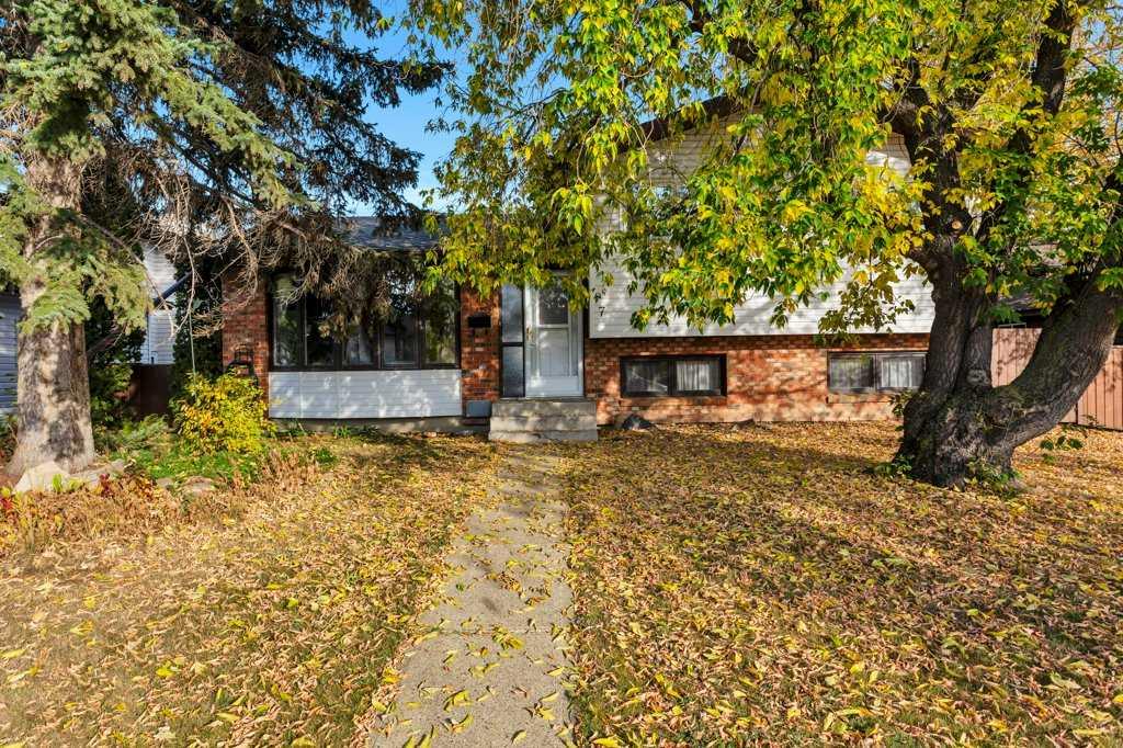 Picture of 7 Nellis Avenue , Red Deer Real Estate Listing