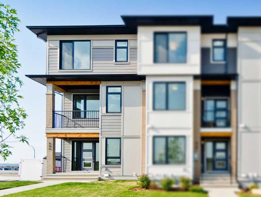 Picture of 13 Wild Rose Way SE, Calgary Real Estate Listing