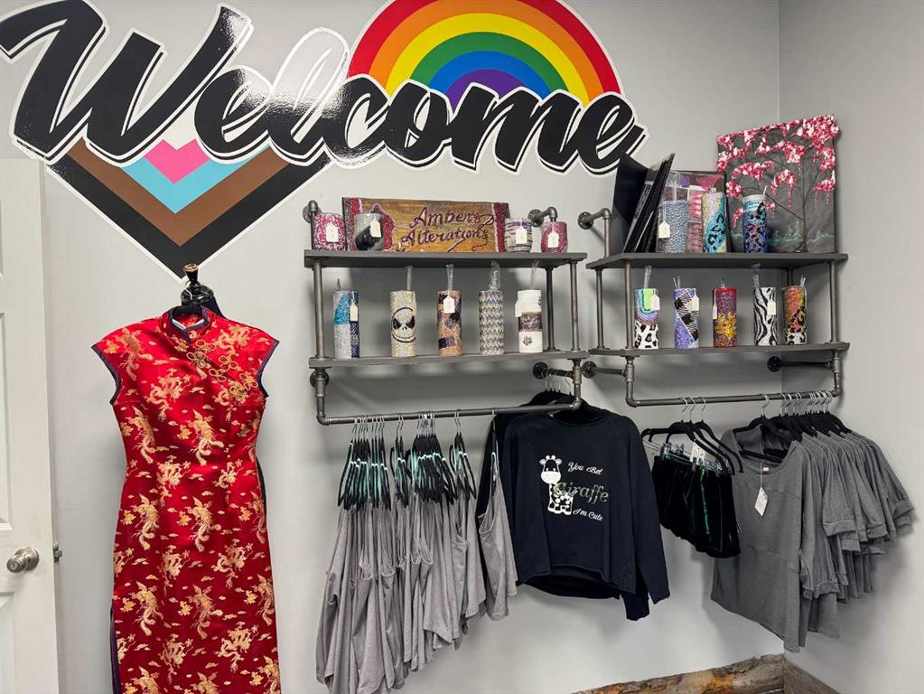 Picture of 4, 4902 50 Street , Ponoka Real Estate Listing