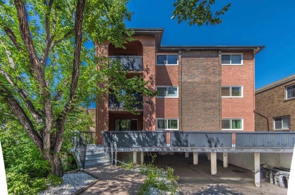 Picture of 4, 930 Royal Avenue SW, Calgary Real Estate Listing