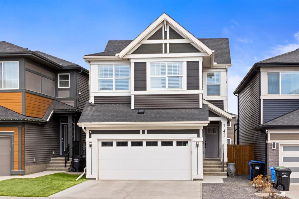 Picture of 743 Seton Circle SE, Calgary Real Estate Listing