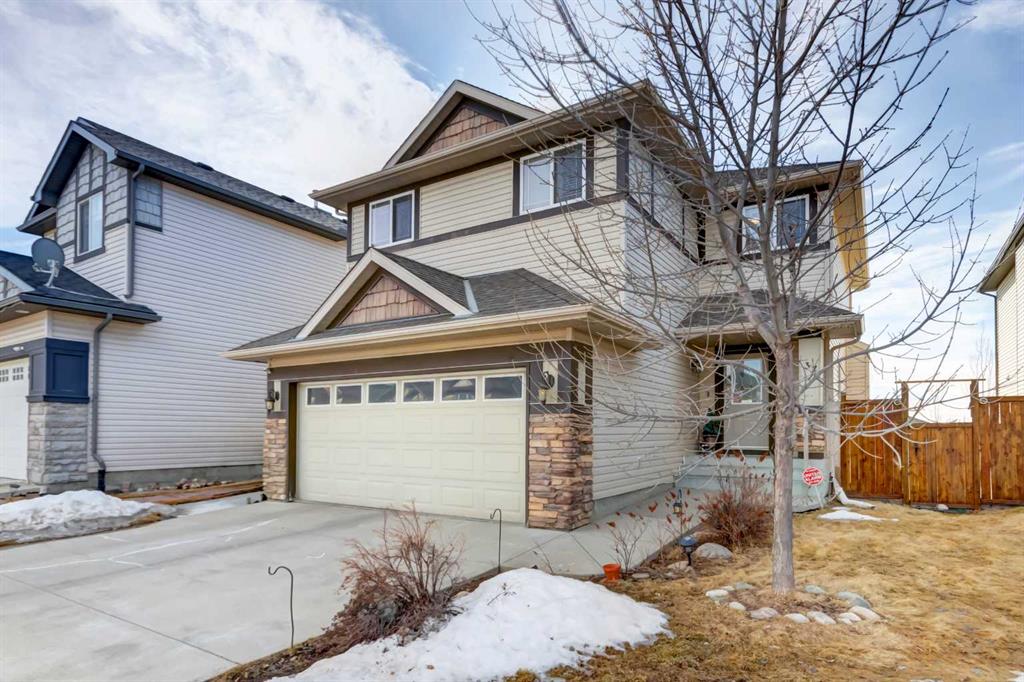 Picture of 37 Royal Birch Landing NW, Calgary Real Estate Listing