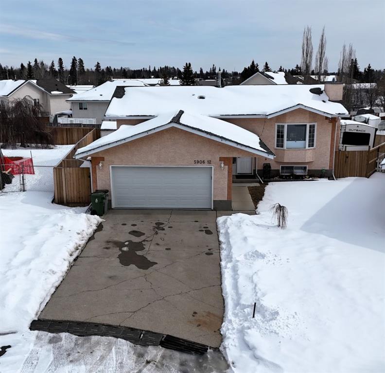 Picture of 5906 12 Avenue  , Edson Real Estate Listing