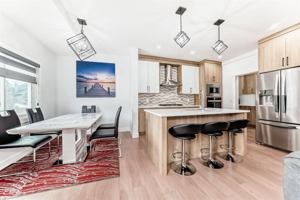 Picture of 127 Saddlecrest Grove NE, Calgary Real Estate Listing