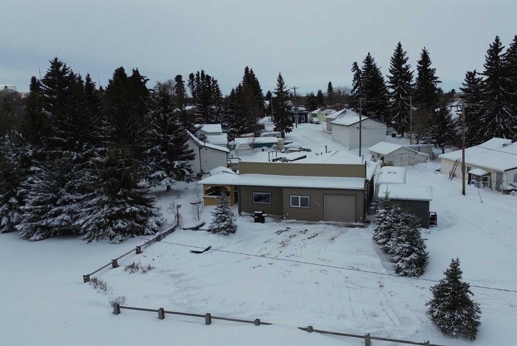 Picture of 5008 54th Ave  , Bashaw Real Estate Listing
