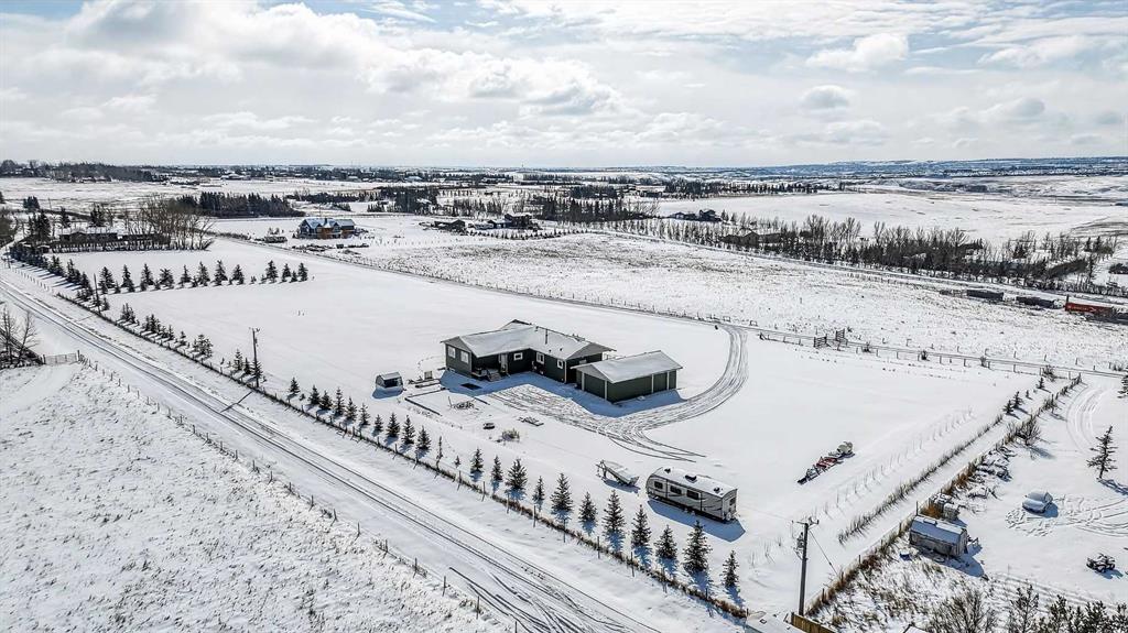 Picture of 261197 Valley View Road , Rural Rocky View County Real Estate Listing