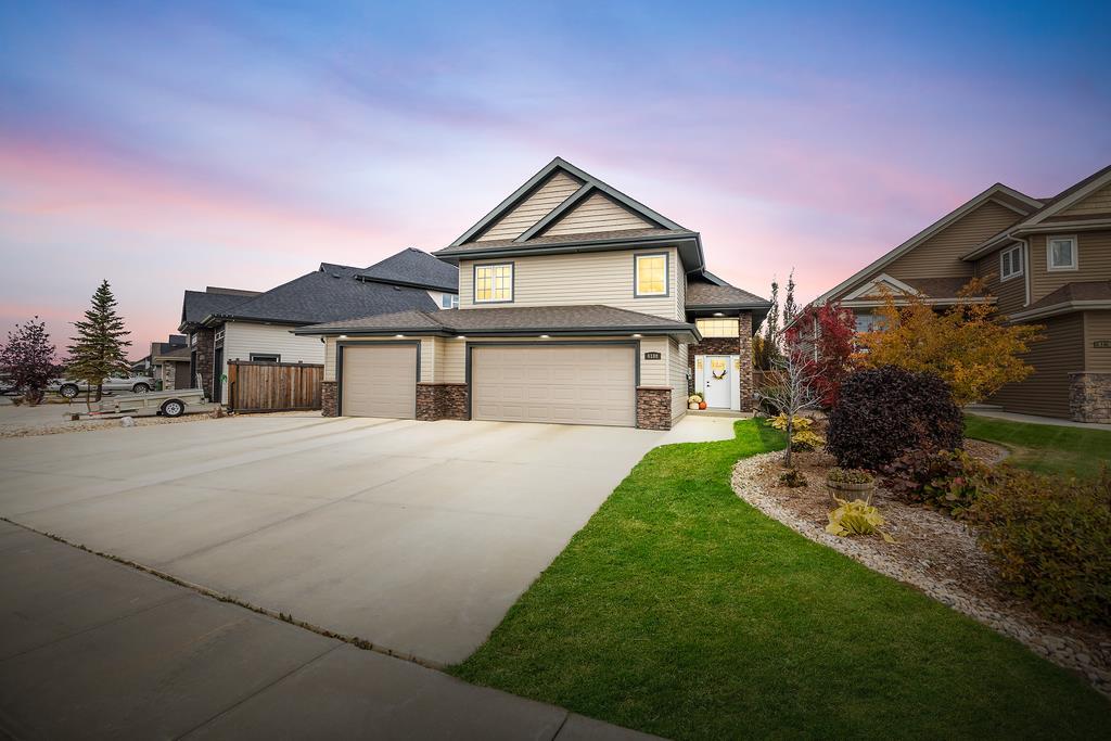 Picture of 6108 17 StreetClose , Lloydminster Real Estate Listing