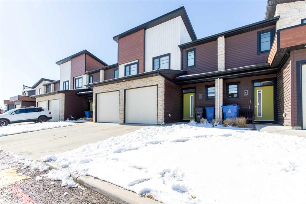 Picture of 5, 418 Highlands Boulevard W, Lethbridge Real Estate Listing