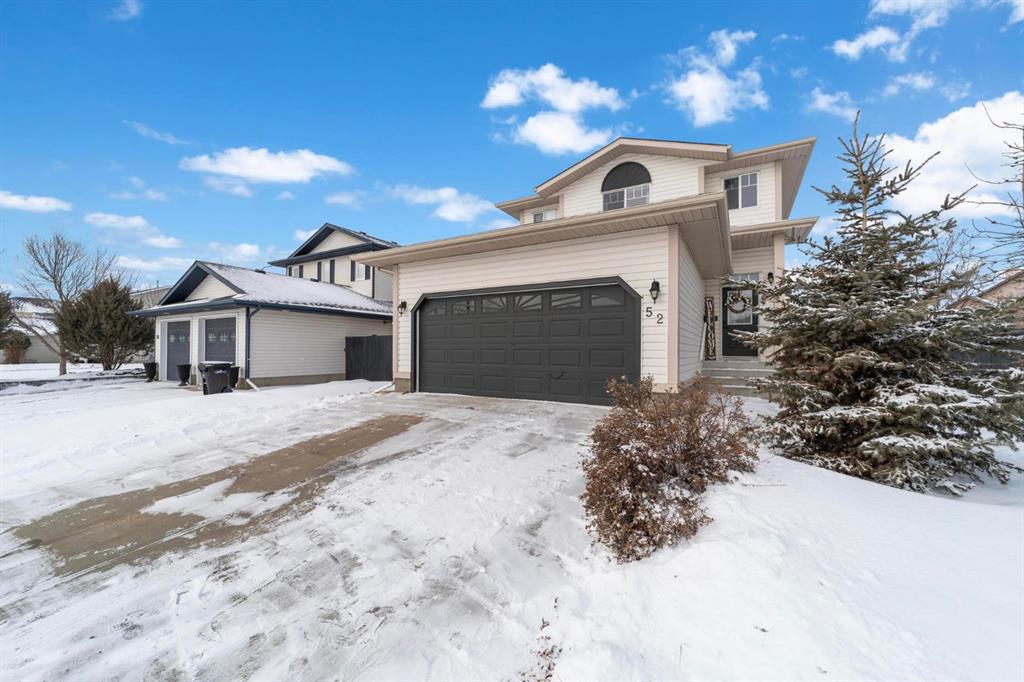Picture of 52 Elliott Drive , Camrose Real Estate Listing