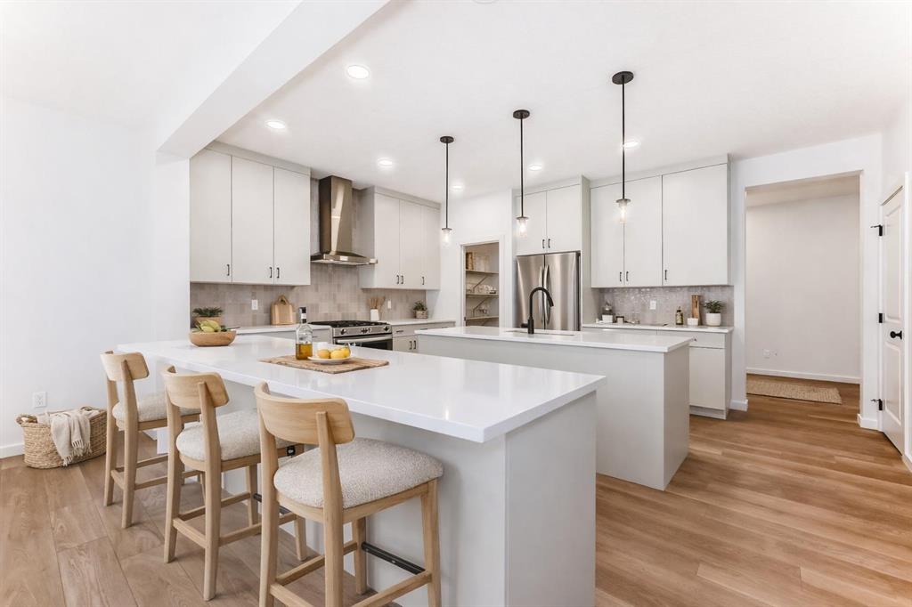 Picture of 58 Walgrove Bay SE, Calgary Real Estate Listing