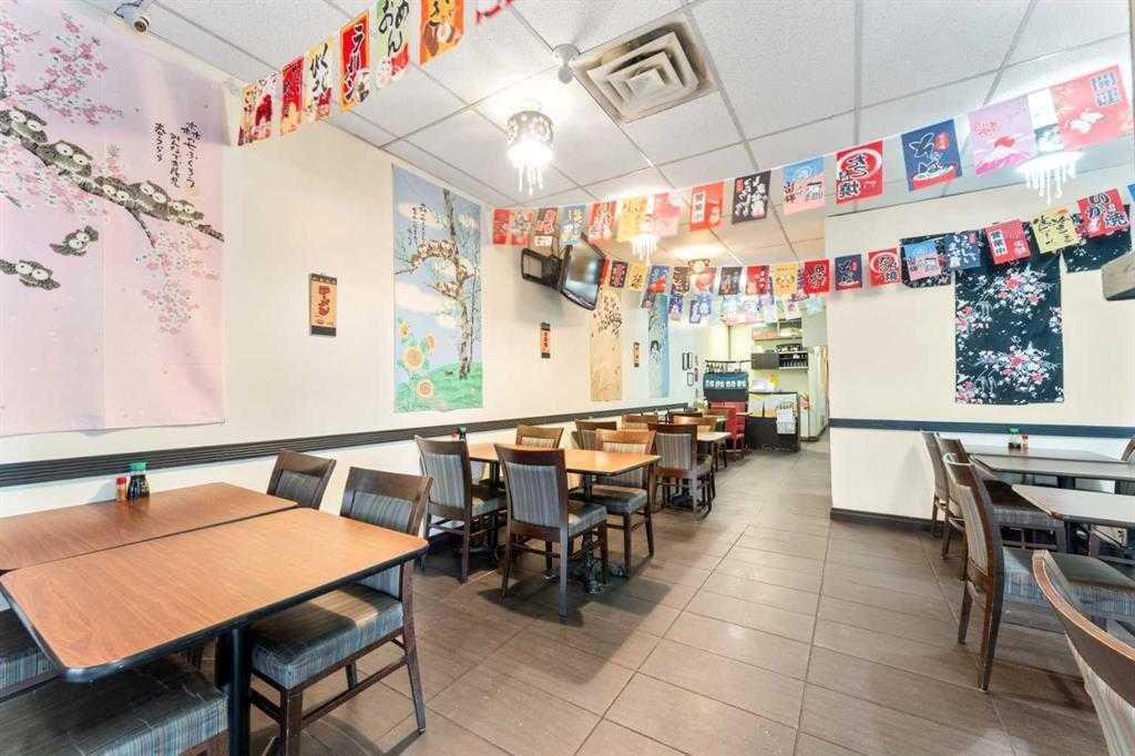 Picture of 920 36 Street NE, Calgary Real Estate Listing