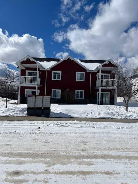 Picture of 14 Poplar Drive , Whitecourt Real Estate Listing