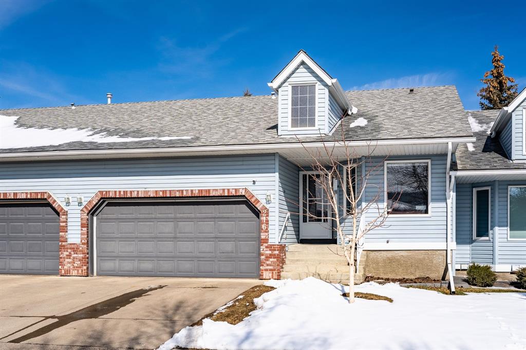 Picture of 216 Valley Ridge Heights NW, Calgary Real Estate Listing