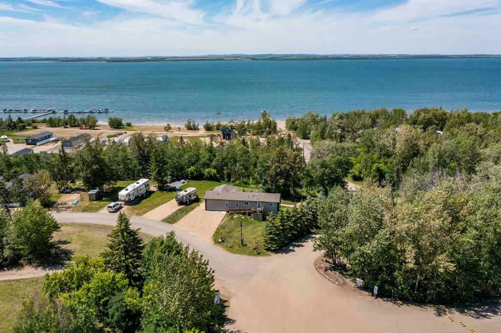 Picture of 101, 41310 Range Road 282  , Rural Lacombe County Real Estate Listing