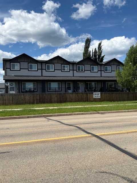 Picture of 8 Anderson Close , Whitecourt Real Estate Listing