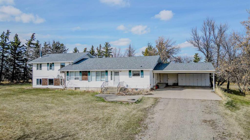 Picture of 230070 Twp Rd 43  , Spring Coulee Real Estate Listing