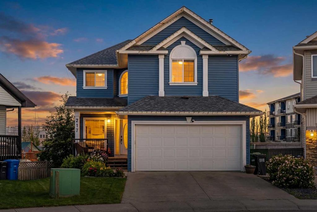Picture of 217 Bayside Place SW, Airdrie Real Estate Listing
