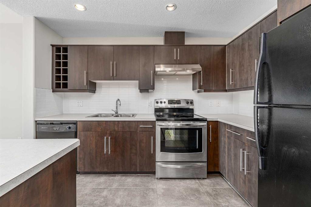 Picture of 304, 55 Spruce Place SW, Calgary Real Estate Listing