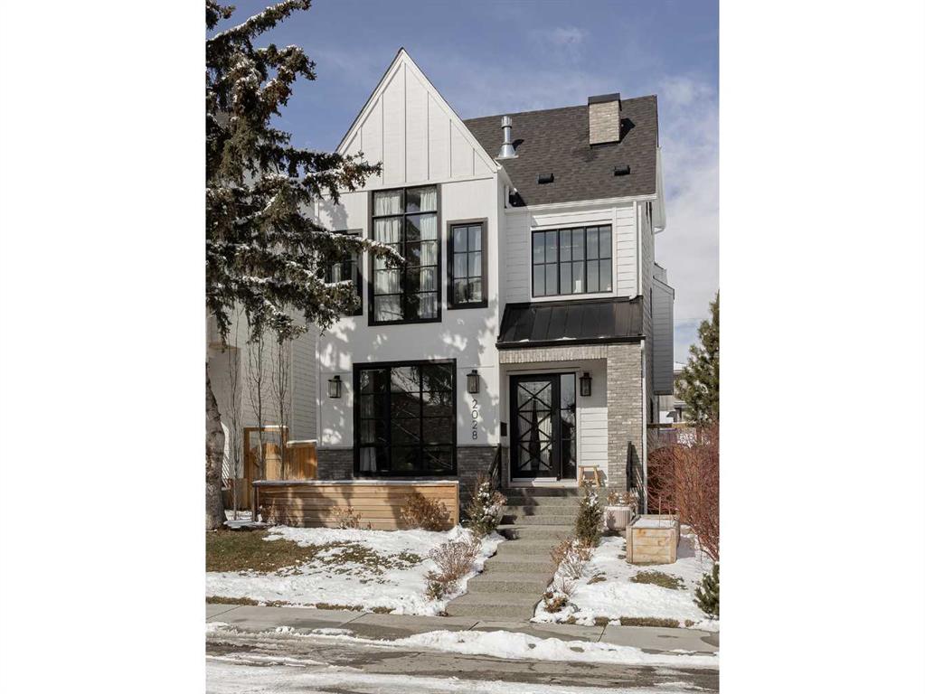 Picture of 2028 41 Avenue SW, Calgary Real Estate Listing