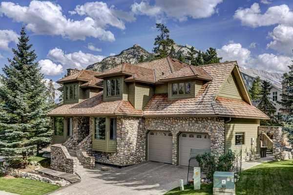Picture of 5 Cascade Court , Banff Real Estate Listing
