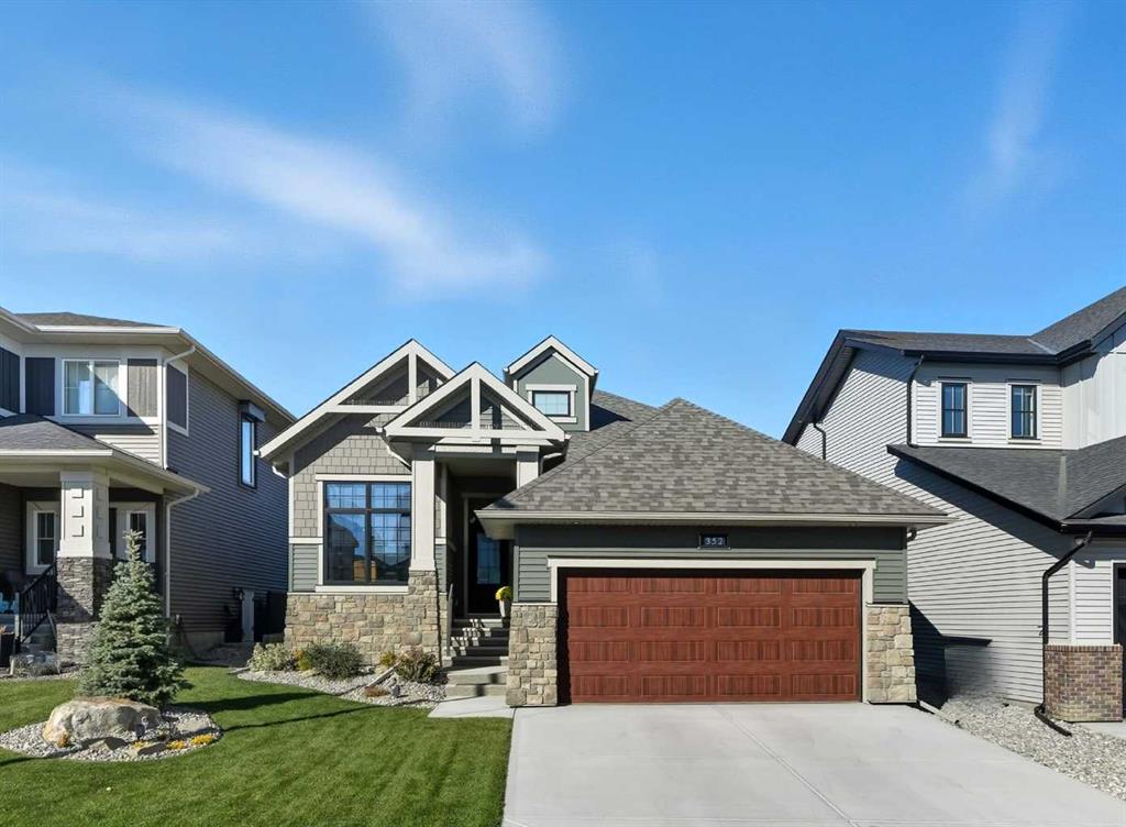 Picture of 352 Coopersfield Rise SW, Airdrie Real Estate Listing