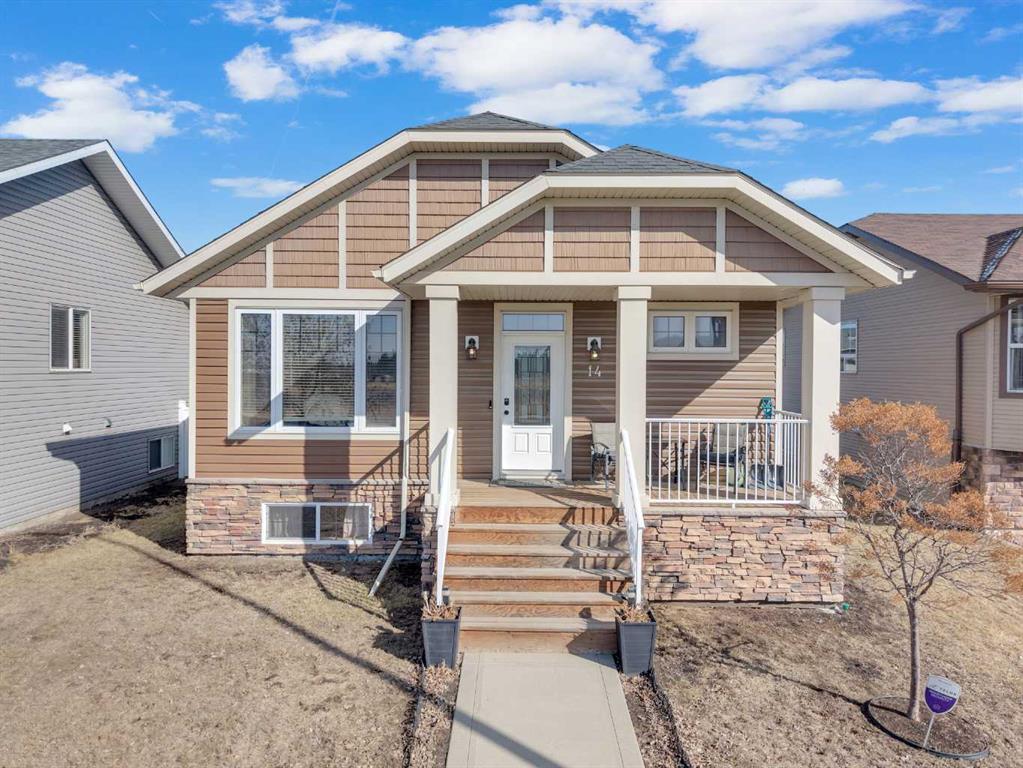 Picture of 14 Crossley Street , Red Deer Real Estate Listing