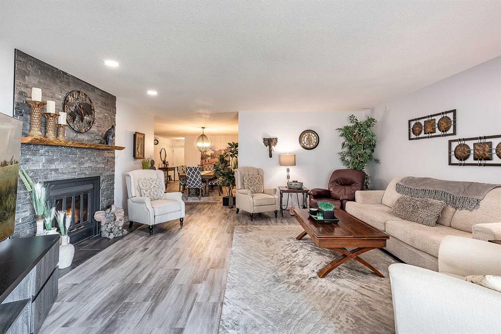 Picture of 1, 1165 16 Street NE, Medicine Hat Real Estate Listing