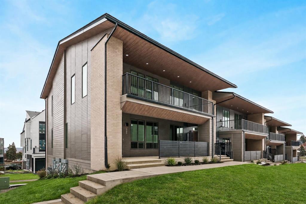 Picture of 605 Sovereign Common SW, Calgary Real Estate Listing