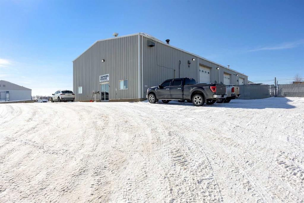 Picture of 290 Maclennan Crescent , Fort McMurray Real Estate Listing