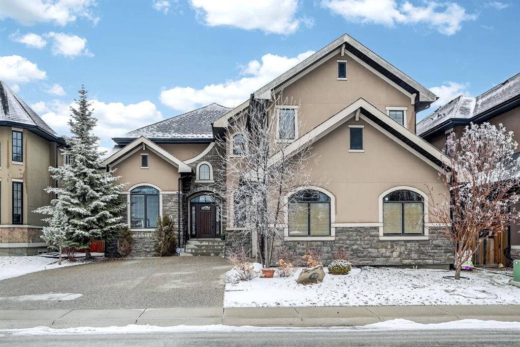 Picture of 52 Wentworth Crescent SW, Calgary Real Estate Listing
