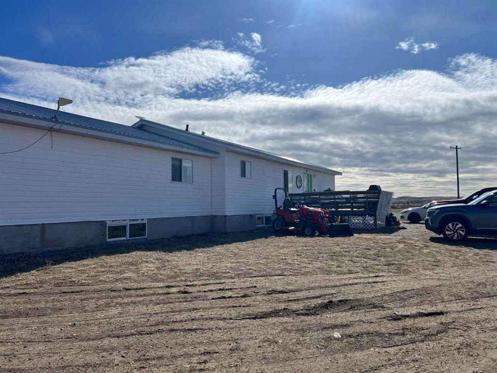 Picture of 1, 11409 Black and White Trail , Rural Cypress County Real Estate Listing