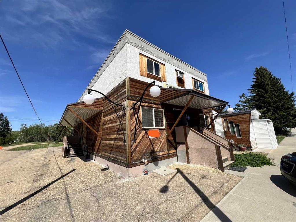 Picture of 230 Main Street , Ferintosh Real Estate Listing