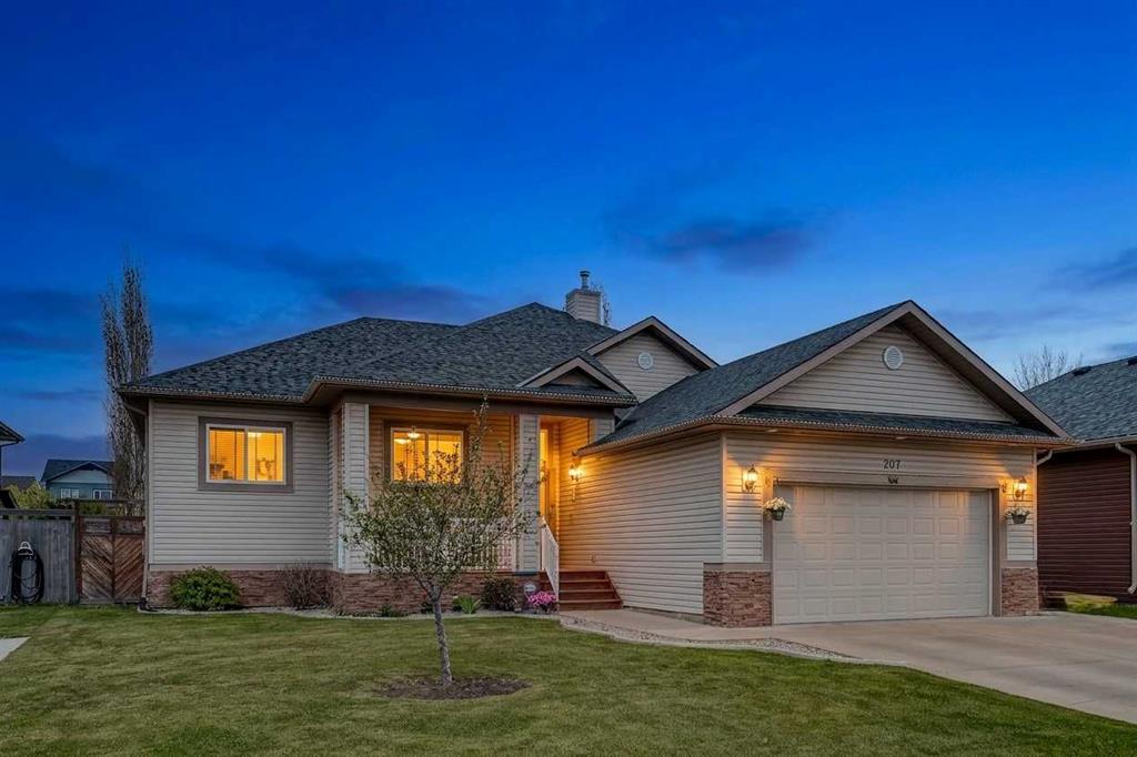 Picture of 207 Strathmore Lakes Bend , Strathmore Real Estate Listing
