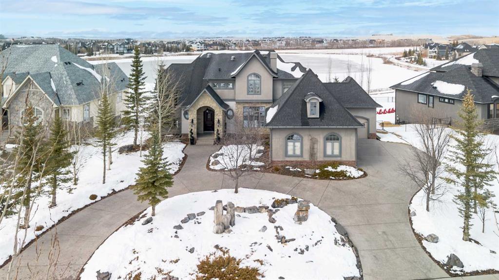 Picture of 15 Montenaro Bay , Cochrane Lake Real Estate Listing