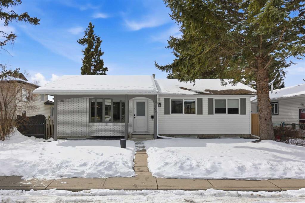 Picture of 7107 54 Avenue NW, Calgary Real Estate Listing