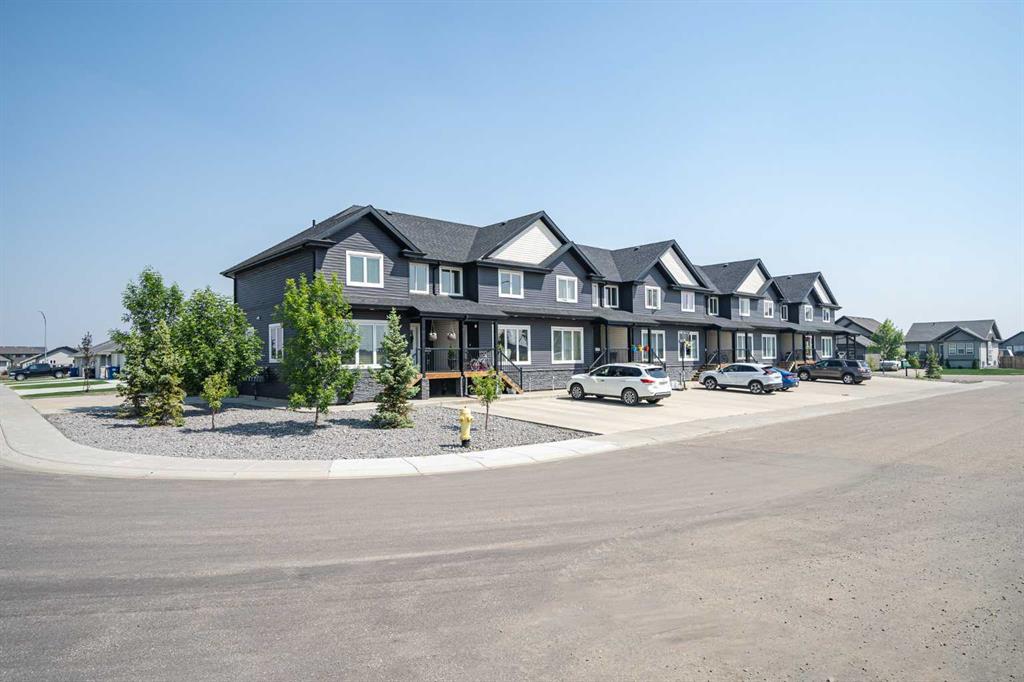 Picture of 7, 4202 37 Street , Lloydminster Real Estate Listing