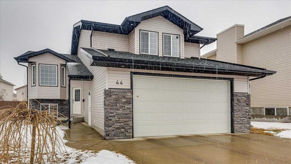Picture of 44 Irving Crescent , Red Deer Real Estate Listing