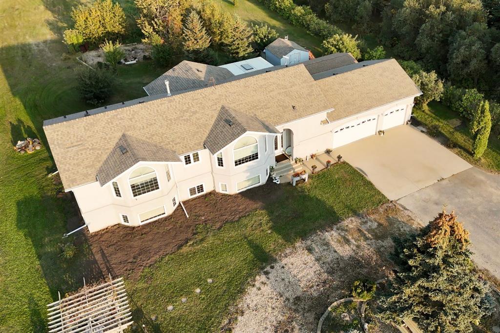 Picture of 431079 Range Road 254  , Rural Ponoka County Real Estate Listing