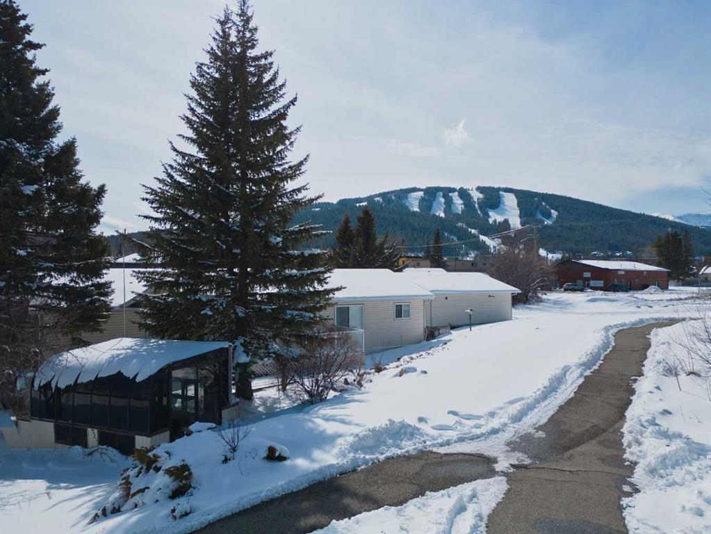 Picture of 2130 130 Street , Blairmore Real Estate Listing