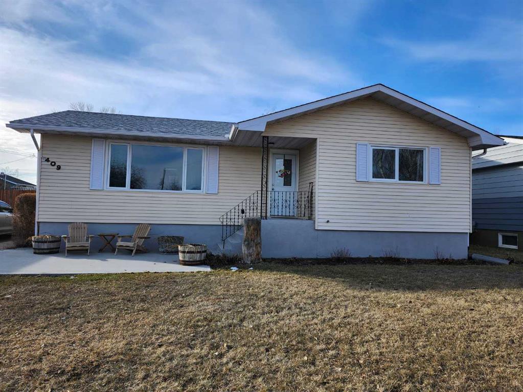Picture of 409 9 Street E, Drumheller Real Estate Listing