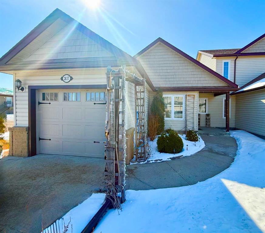 Picture of 2837 12 Street , Wainwright Real Estate Listing
