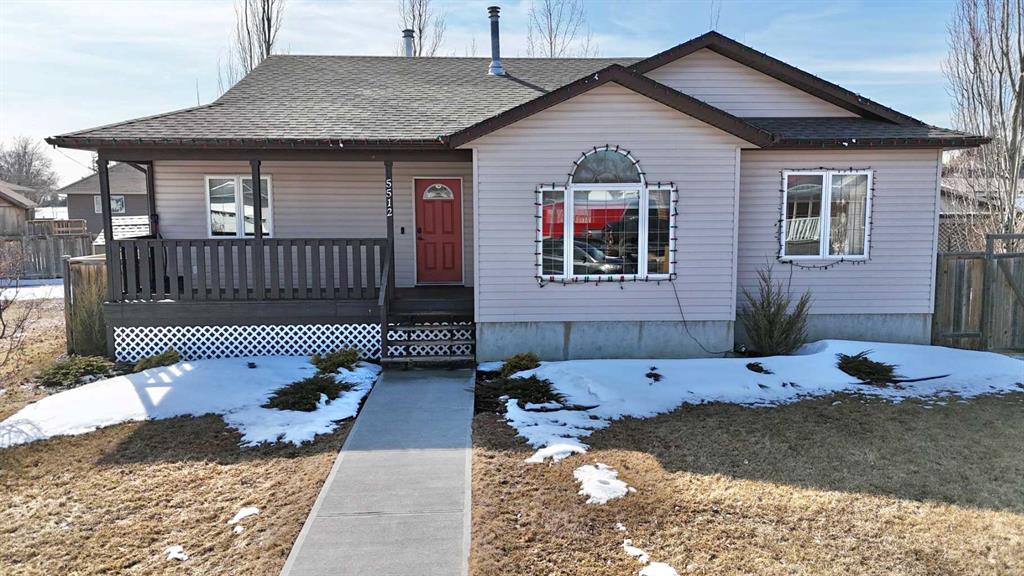 Picture of 5512 52 StreetClose , Bashaw Real Estate Listing