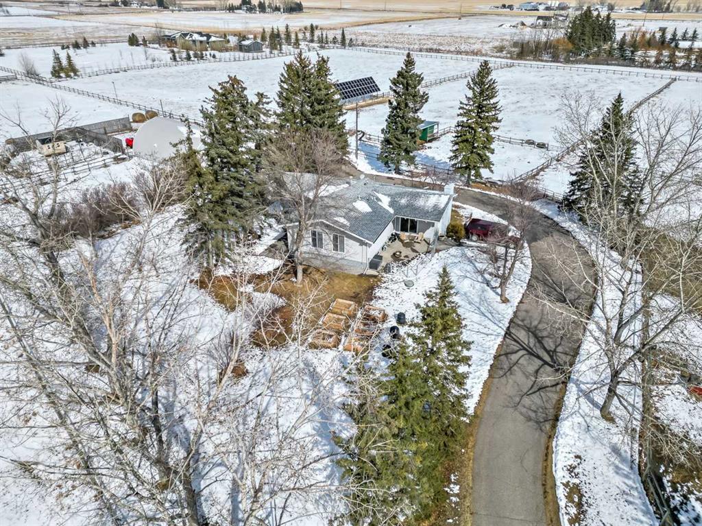 Picture of 120050 466 Avenue E, Rural Foothills County Real Estate Listing