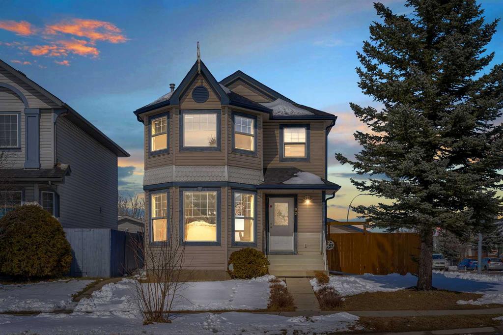 Picture of 92 Taradale Drive NE, Calgary Real Estate Listing
